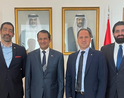 وفد كتائبي زار سفير قطر مثمناً دور بلاده