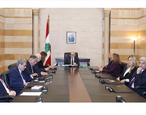 سلام تسلّم من «منتدى غسان سكاف الوطني» مذكرة «إعادة تموضع لبنان ديبلوماسياً»