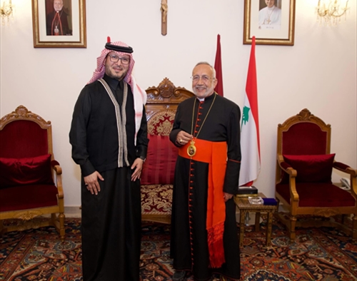 لقاء بين بخاري وميناسيان: لتفعيل  المبادرات الحوارية لتثبيت الاستقرار