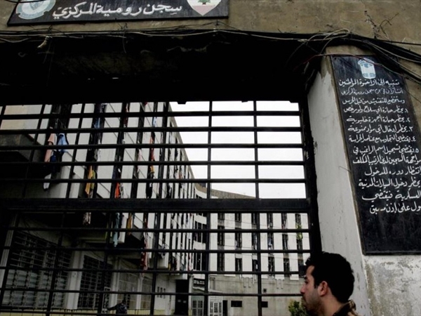 لبنان يُسارع لتلبية طلب دمشق... فأين حقوق أبنائه؟