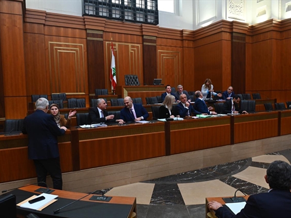 قانون الانتخاب أمام اللجان المشتركة والنواب ينقسمون