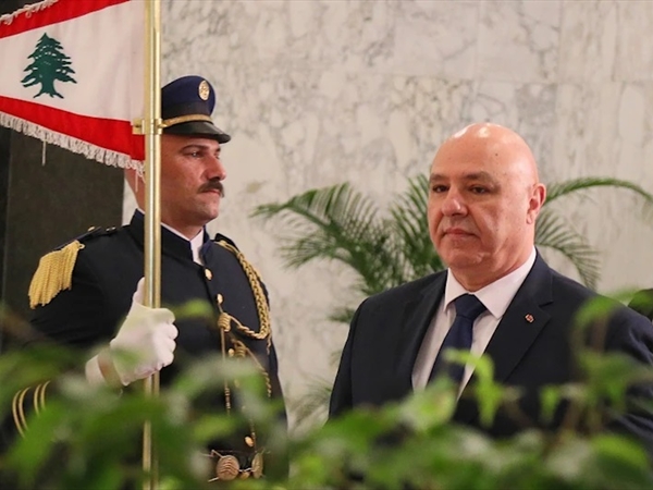 عون: حزب الله متعاون في موضوع السلاح