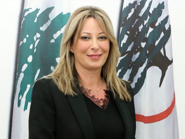 هو وهي 24-3-2025