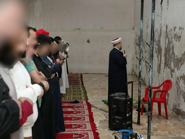 صلاة عيد الفطر في سجن رومية