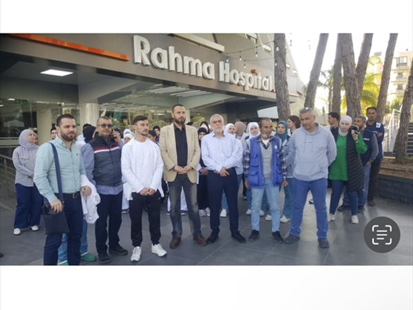 اعتصام في مستشفى الرحمة بطرابلس احتجاجًا على التعديات