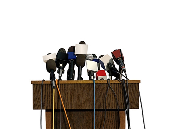 «ميكروفونات»!