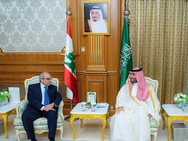 زيارة سلام للسعودية لتماسك السلطة وتجاوز الخلاف مع عون؟