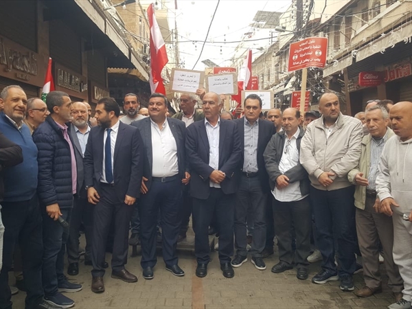 اقفال محلات تجارية  واعتصام في طرابلس رفضًا لقانون الإيجارات الجديد