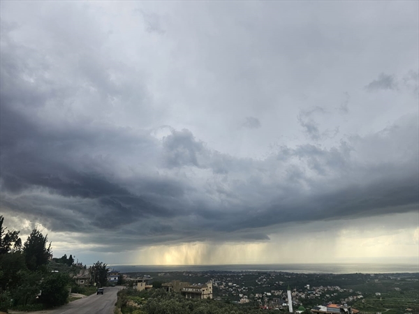بالصور- وشاح مطري فوق الشمال... ما هي هذه الظاهرة؟