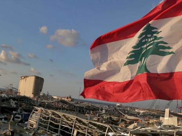 عون يدرك مخاطر التهديد بنزع السلاح