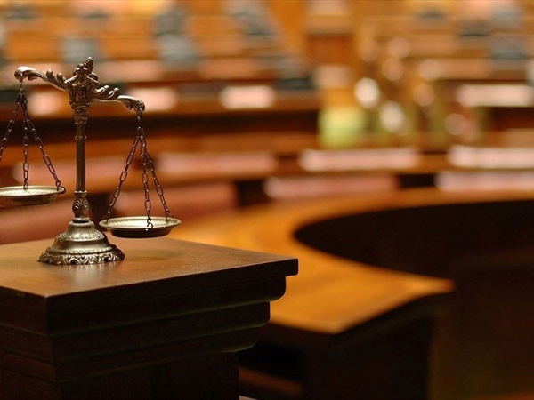 هل تعود بيروت "أم الشرائع"؟