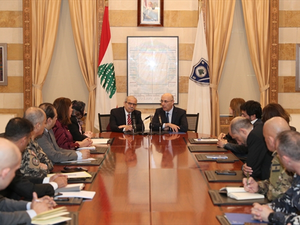 سلام يتبلّغ من الحجار جهوزية الوزارة لإجراء الانتخابات البلدية: خطوة نحو اللامركزية الإدارية الموسّعة لإستكمال تطبيق الطائف