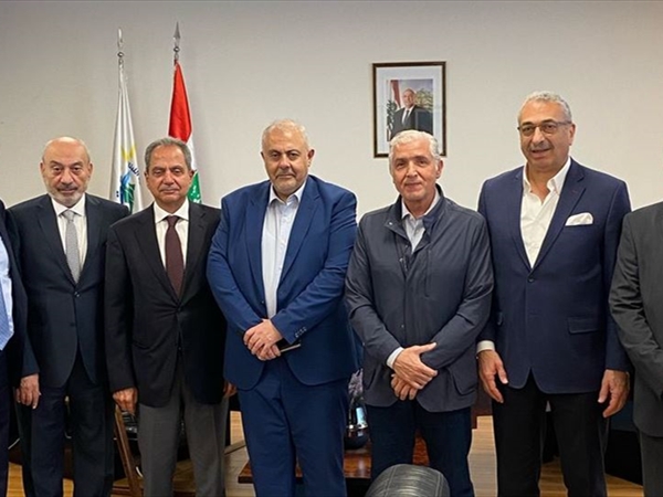 اجتماع مشترك بين وزارة الطاقة وبلدية بيروت  لإنشاء معامل للكهرباء في العاصمة