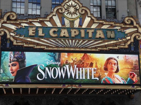 لا "سنو وايت" في لبنان... البطلة على "اللائحة السوداء"