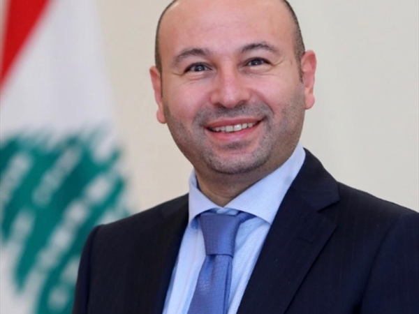 الامين العام لوزارة الخارجية و المغتربين ينفي نفيا قاطعا الاخبار الكاذبة التي تتناولها بعض الصحف المحلية