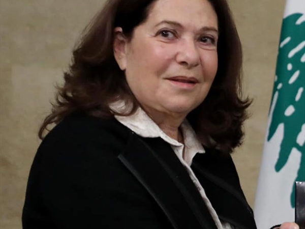 هو وهي 9-4-2025