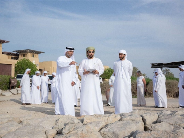 الشيخ حمدان بن زايد يتفقد جزيرة صير بني يأس في الظفرة