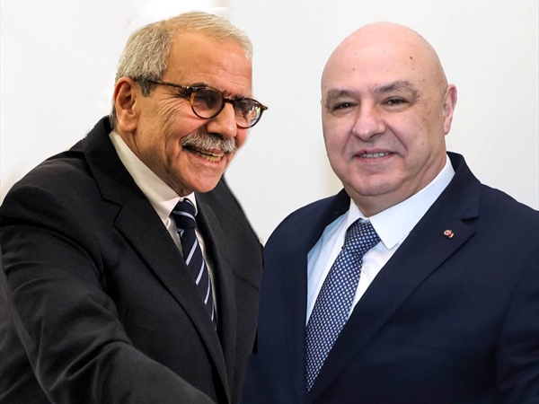 لا يجوز تحميل المودعين ديون الدولة للمركزي