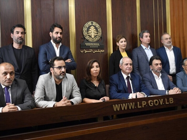 انفخت الدف وتفرّق العشاق