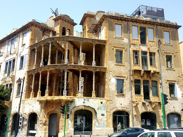 «يوبيل الموت الذهبي»!!