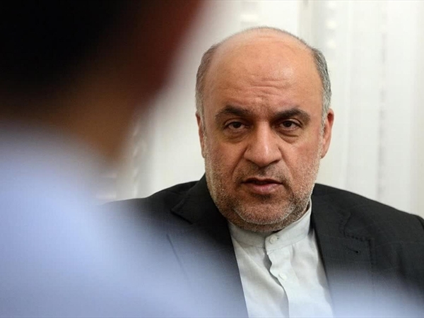 السفير الإيراني حضر إلى الخارجية... "للالتزام بالأصول الدبلوماسية"!