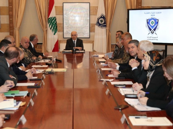 الحجار  ترأس اجتماعاً لمجلس الأمن الداخلي المركزي ووقَّع دعوة الهيئات الناخبة في الجنوب والنبطية