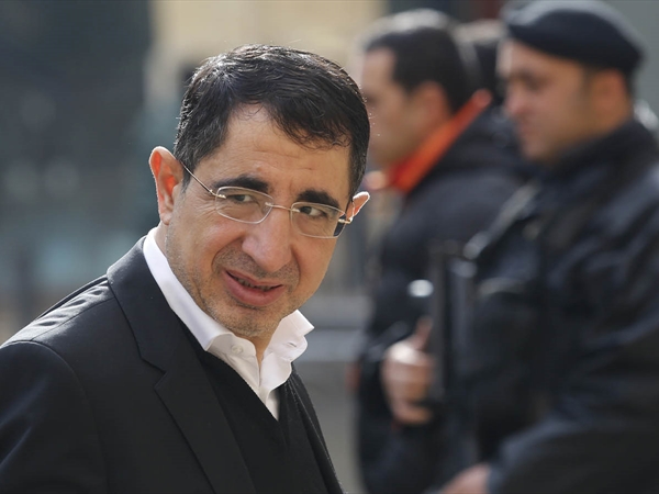 نهايات وبدايات