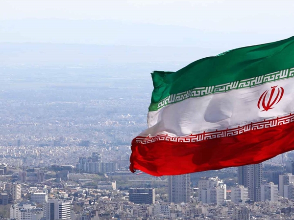 إيران تشتري الوقت لحفظ النظام و"جبهة المقاومة"