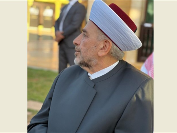 عيادة طب عيون في جبيل بدعم الشيخ اللقيس والسفارة التركية