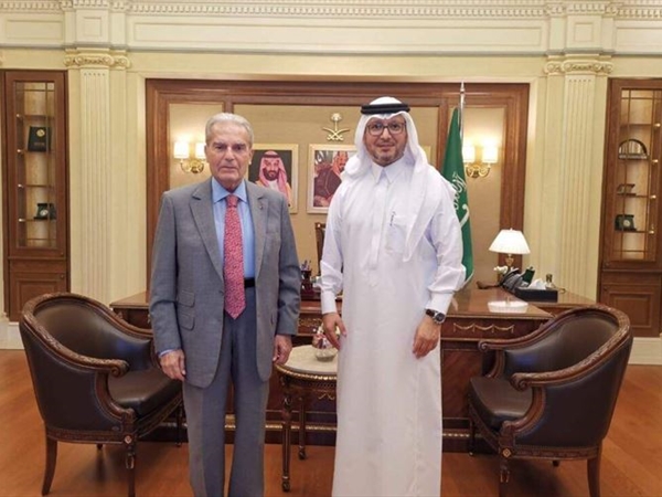 وديع الخازن بعد لقائه السفير بخاري: مسيرة التطوير في المملكة  جعلتها لاعباً أساسياَ في معادلة الاستقرار الإقليمي