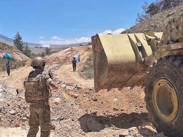 شهيدان في اعتداءات العدو جنوباً: موظف بلدي في النبطية وعنصر في الدفاع المدني وجريح في بيت ليف