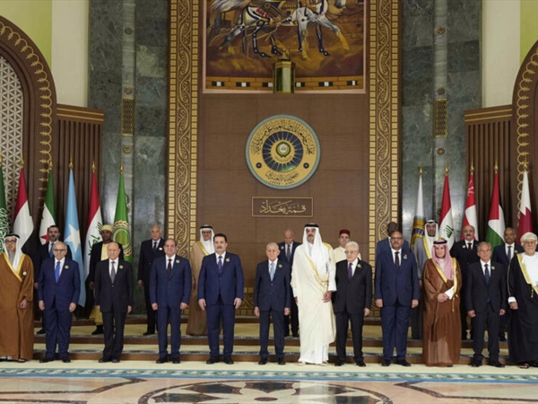 القمَّة عادية والأجواء إستثنائية