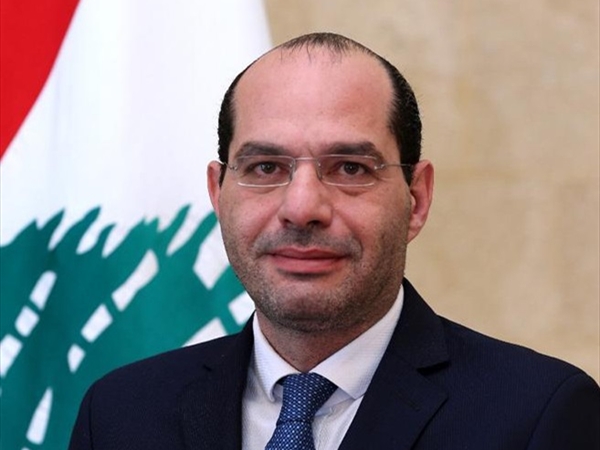 بعد رفع العقوبات عن سوريا.. مراد: خطوة إيجابية تحسب للمملكة