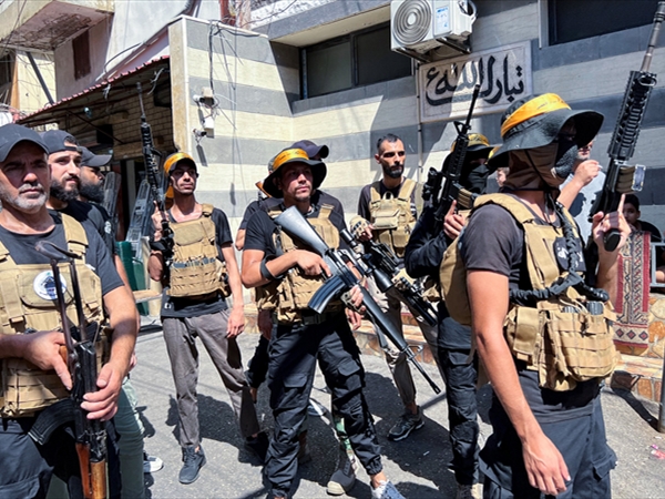 من بندقية الفدائي إلى نداء الدولة: السلاح الفلسطيني في لبنان إلى أين؟