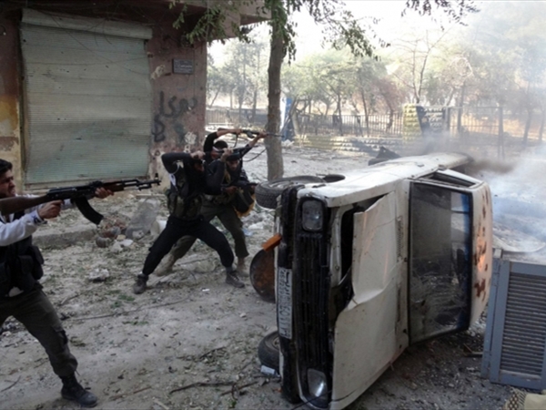 تخوّف من أحداث مفتعلة تستهدف المخيمات ولبنان