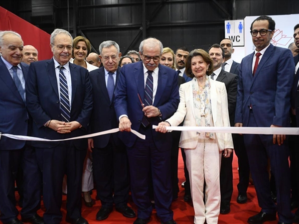 سلام افتتح معرض بيروت للكتاب: سبيلنا إلى الإصلاح هو التطبيق الكامل لاتفاق الطائف