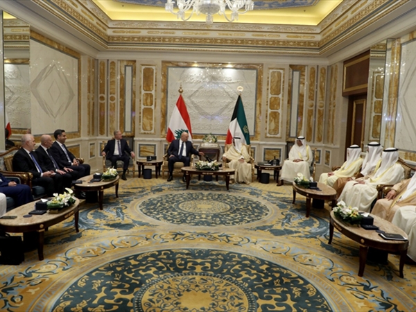 رئيس الجمهورية اختتم زيارته للكويت بعد محادثات مع أميرها