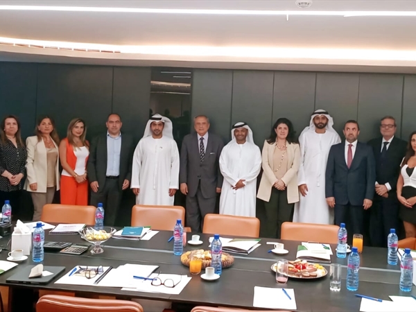 وفد «صندوق أبوظبي» بحث إعطاء قروض مدعومة لمصرف الإسكان