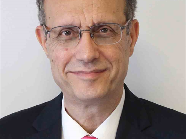 هو وهي 24-5-2025