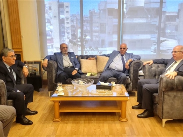 القصيفي زار وزير العمل شاكراً إنجاز مرسوم إخضاع الصحافيِّين لأحكام الضمان