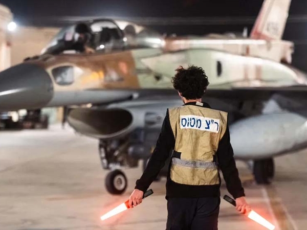 ترامب يتلاعب: الهجوم الإسرائيلي ليس وشيكاً والمحادثات مع إيران مستمرة!