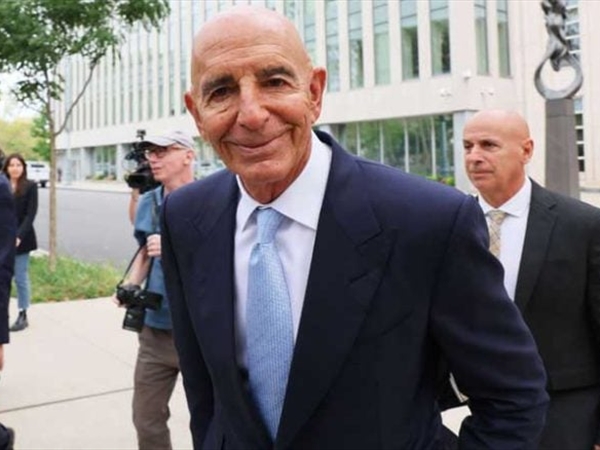 باراك لقيادي لبناني كبير: «أرجوكم... امنعوا حزب الله من التدخّل في الحرب»