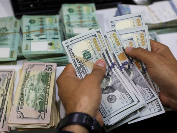 كفى استعراضاً... أين الأموال المنهوبة؟