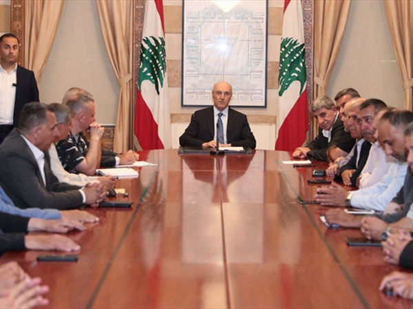 الحجار التقى الجميّل والبعريني و«اتحاد النقل البري»