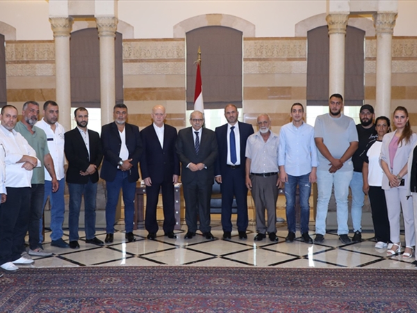 سلام رأس «الأعلى للخصخصة» والتقى أهالي ضحايا «زوارق الموت»: خطوة جديدة نحو تفعيل مطار رينيه معوض