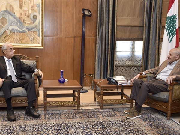 سكاف عند بري: الوضع دقيق وخطير