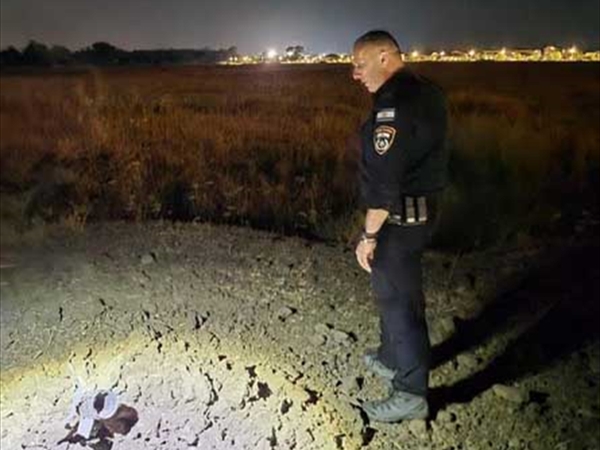 صواريخ من اليمن وسوريا على إسرائيل.. وصفارات الإنذار في 139 موقعاً