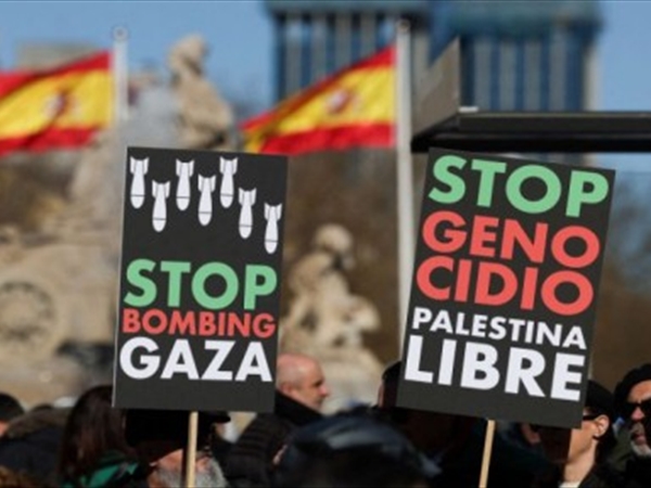 برشلونة تتصدّى للانتهاكات: قرار تاريخي يعزّز الضغط الدولي على إسرائيل