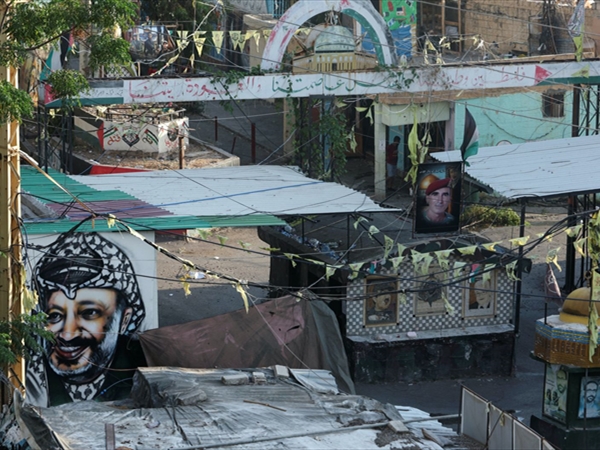 المخيمات الفلسطينية في لبنان (٢)