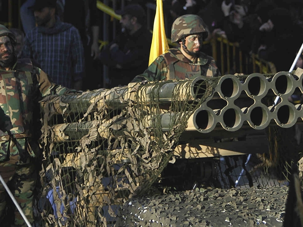 السلاح ورقة قوة أم للاستقواء الداخلي؟